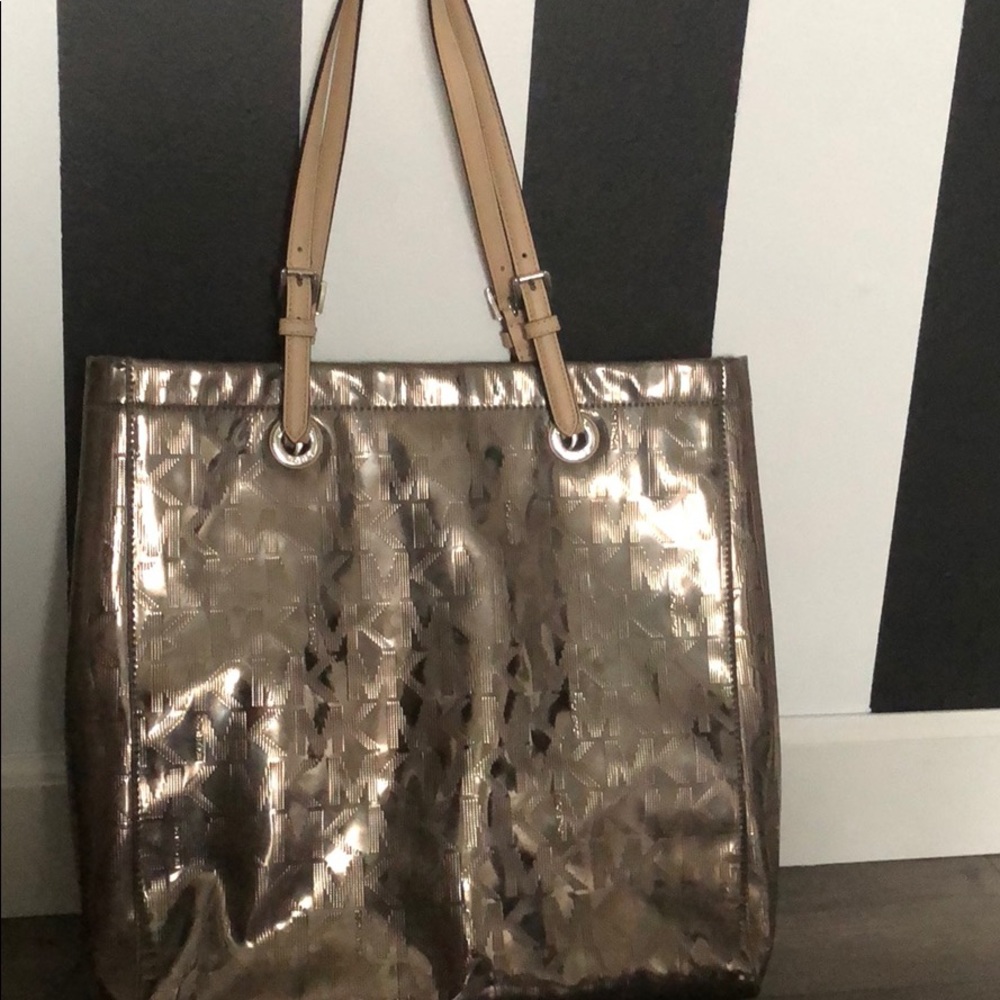 Michael Kors tote